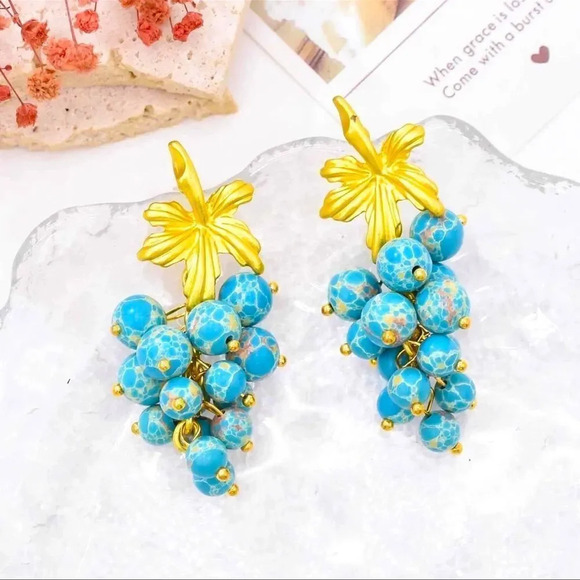 Bali Turquoise Stone Blue Leaf Grape Earrings - Picture 4 of 10